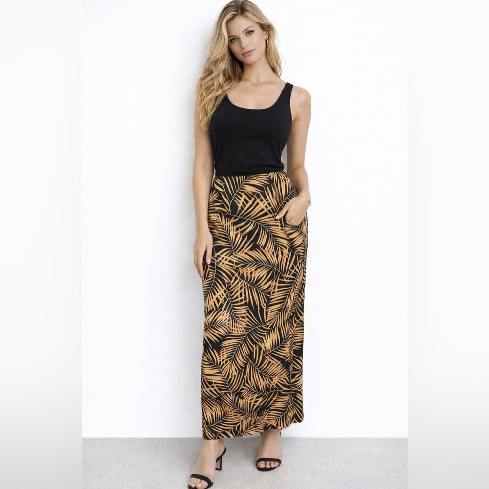 DT Collection Women’s XL Black Tan Palm Leaf Print Maxi Skirt Side Slit